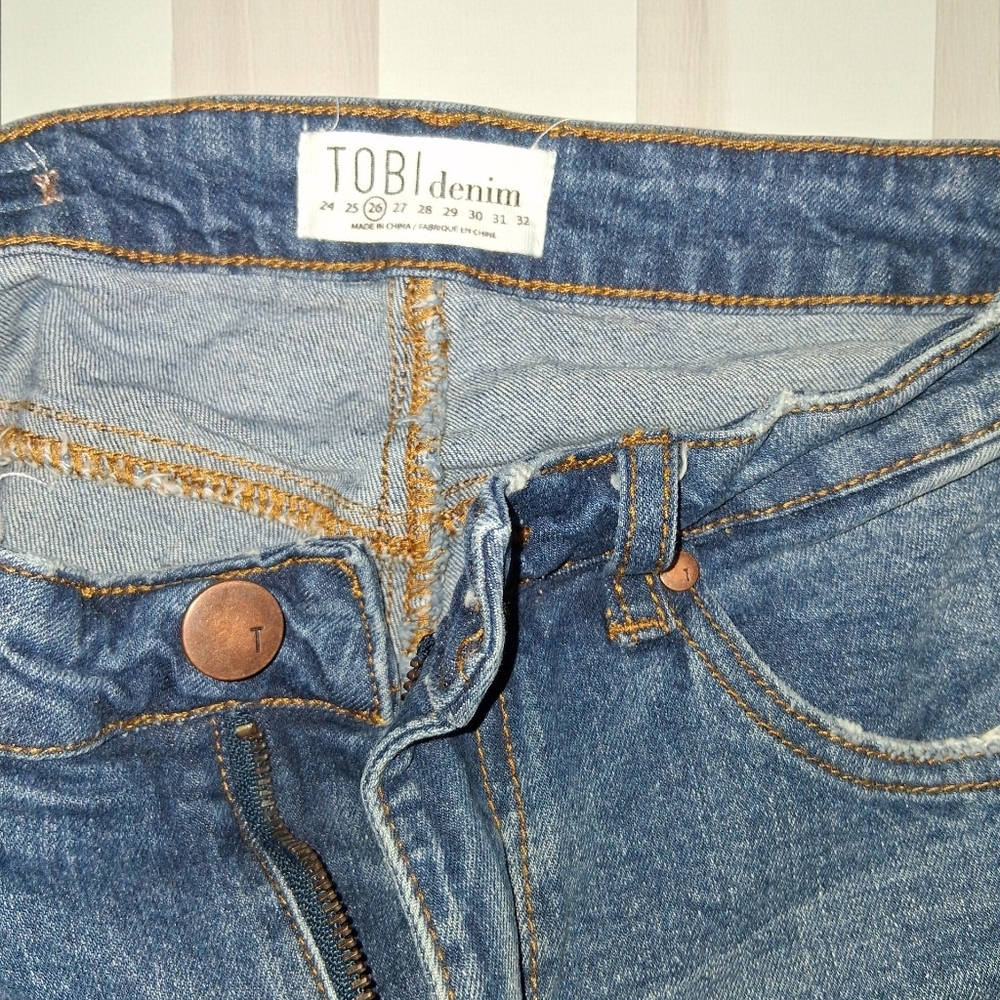 SALE!!! Tobi Denim Blue Denim Great Condition Distressed/Destroyed Jeans Sz. 26 - Picture 5 of 12